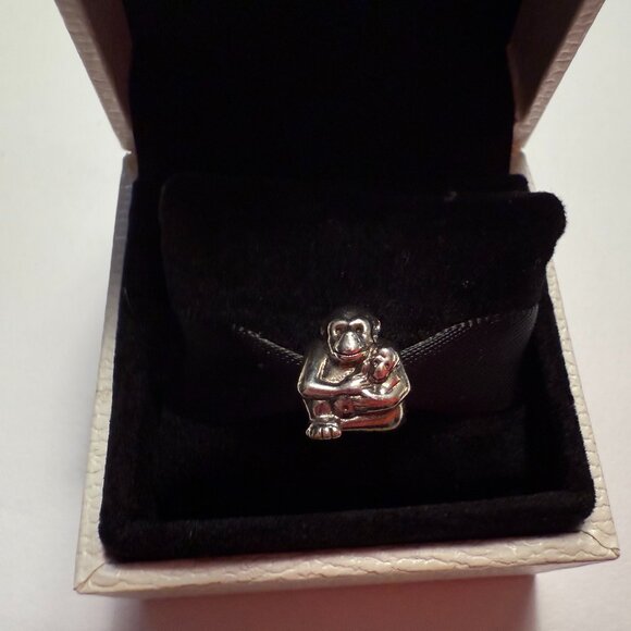 Authentic NEW Pandora Sterling Silver Monkey Chimp Family Charm 790422 - RETIRED - Picture 1 of 2